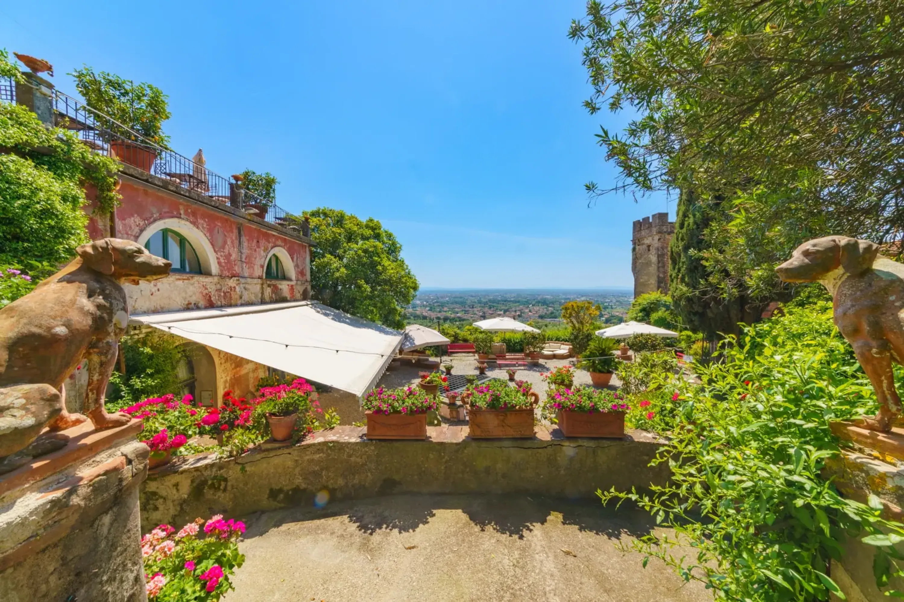 Villa per vacanze ed eventi in Toscana